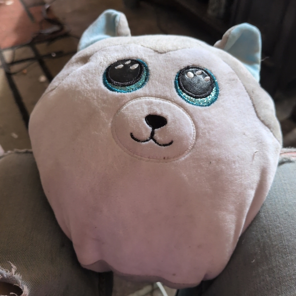 Plush Animal Toy with Blue Eyes